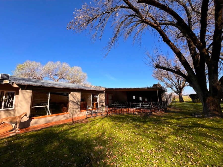 Commercial Property for Sale in Vallombrosa Free State